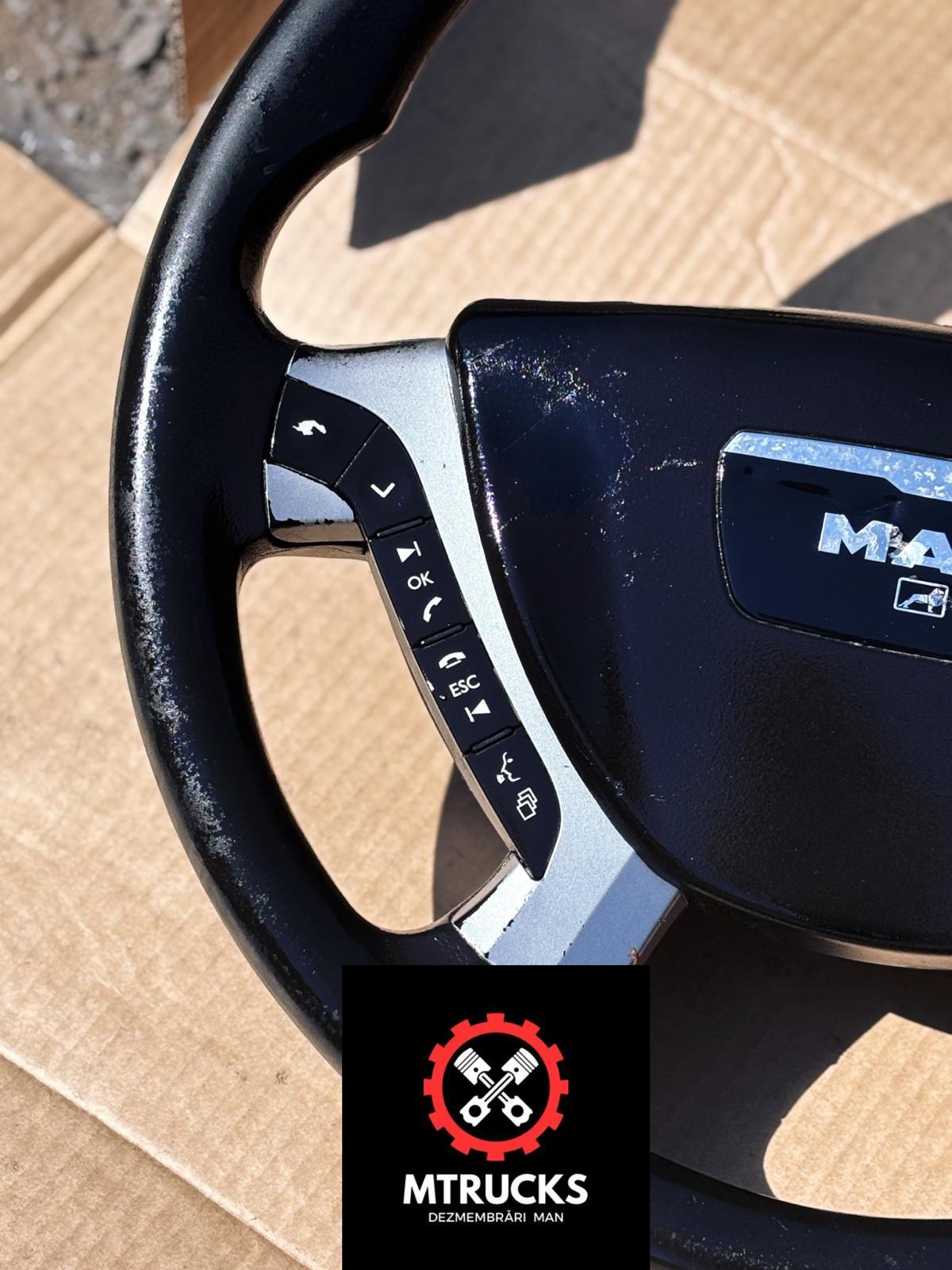Volan original MAN TGX TGS TGA Cod OEM 81464300082 Second-Hand - imagine 3