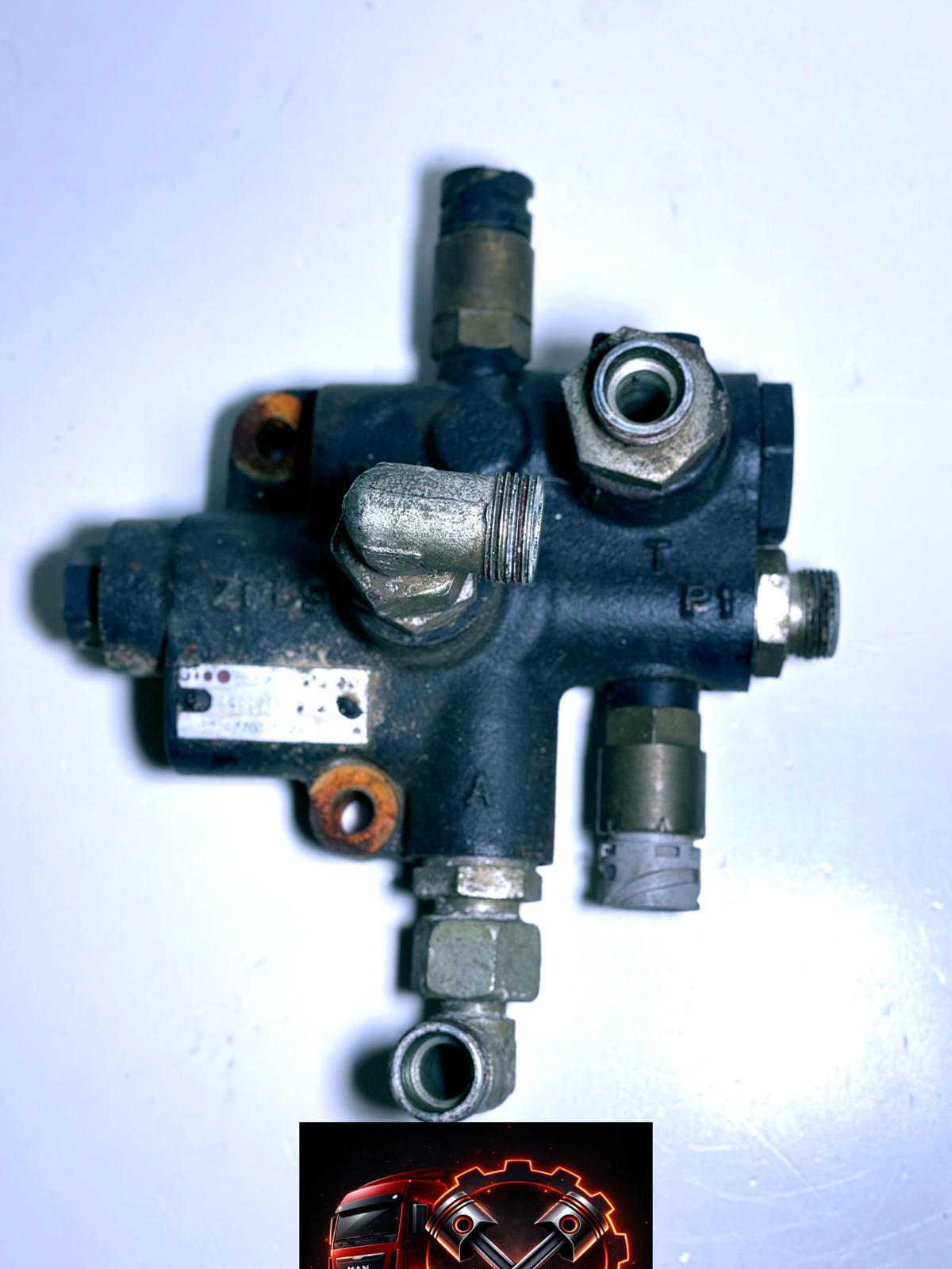 Supapă comandă direcție MAN TGX TGS TGA - 8×4 - 81.47103-6024